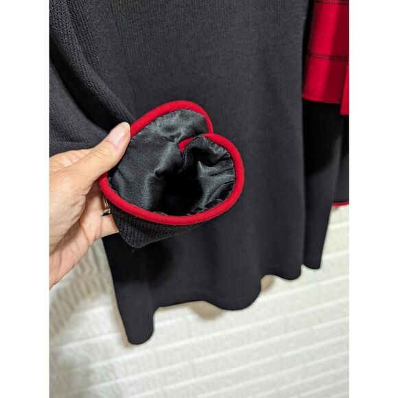 St. John Collection Women's Two-Piece Set - Blazer & Pleated Skirt Sz 10 - Picture 6 of 7